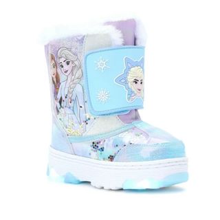 Frozen Snow Boots down to $9 (reg. $36)!!! Link to grab in bio!