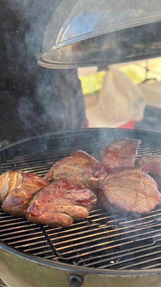 Pulled pork from the wedding that I catered. Cooked this one onsite of the event. Seasoned with @heinz #yellowmustard and @kindersflavors #whiskeyapple the night before. Fired up the @webergrills #weber26kettle using @thegoodcharcoal #superbriquettes . Cooked until internal temperature was 170. Replaced center grate with the @webergrills #webercrafted #dutchoven then added some apple juice and more seasoning. When it was time to serve I started shredding with the tongs then finished off using @goldenprotectiveservices #thermalgloves and #blackdieselgloves . 

Follow 👉 @backyardbbqparadise 
👉 Like
👉 Comment

📸 - @24khennessey and @mikayla.hennessey 

#backyardbbqparadise #bbq #friendsofweber #webergrills #TGC #thegoodcharcoal #glovegangsters #glovegangsterambassadors #pulledpork #foodporn #food #foodstagram #instafood #catering #cateringbbq #bbqcatering #cookingoutdoors #outdoorcooking