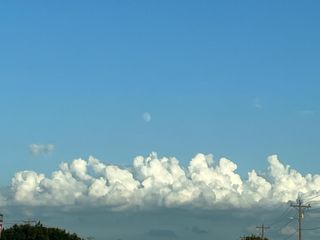 Cloudy ☁️ with a high chance of Full Moon in Capricorn Vibes ♑️ 
•
•
•
#mysticobodega #nofilter #cloudy #fullmoon #vibes #lunallena #nubes #tarot #tarotreadings #crystals #reiki #reikimaster #psychic #medium #healer #curandero #spirituality #spiritualguidance #divination #cartomancy #metaphysical #oracle #oils #candles #qpoc #lgbtq #smallbusiness #dfw #texas
