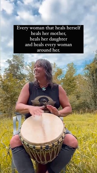 Healing happens when women gather. ✨🌿💕 Join us at the BotanicWise Women’s Herbal Gathering Sept 13-15. 

Register at the link in our bio @botanicwise

Thanks to herbalist and drummer @owlcrafthealingways ❤️

#herbs #herbalism #herbalist #womensherbalgathering #botanicwise #drumming #womandrummer https://BotanicWise.com/WHG