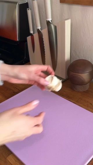 We’re closing out the Chopping Challenge with one last small but mighty skill: making garlic paste with your 8” Knife. Chef @clarelangan walks us through the technique for turning your garlic cloves into a smooth, flavorful paste, perfect for adding to marinades, sauces, stews and more 🧄