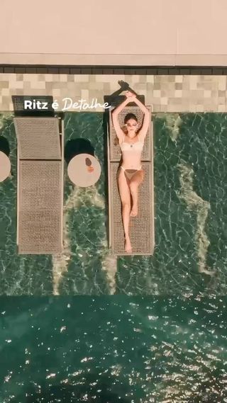 Sonhando com as próximas férias? 💭 

Descubra o luxo e a sofisticação do Ritz Barra de São Miguel, onde cada detalhe é pensado para o seu descanso perfeito. Prepare-se para dias de sol, mar e experiências inesquecíveis. ✨ 

#AzulViagens #ShoppingPlazaSul #RitzBarraDeSaoMiguel #ParaisoAlagoano #Luxo #Relaxamento #FeriasDosSonhos