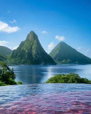 Jade Mountain may well offer the most breathtaking views in the Caribbean, with each of its suites missing an external wall or two and looking out over St Lucia’s famous Pitons. But beyond the vistas, this architectural masterpiece offers genuine service and experiential fun unlike anywhere else in the region.
.
Link in bio

#OutThereReviews @jademountainstlucia  #LuxuryTravel #TravelStLucia #CaribbeanGetaway