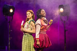 🩷 What if Juliet lived?

She’s ditching the tragedy and choosing herself—with the help of Britney, the Backstreet Boys, and more. & Juliet is smart, sassy, and exactly what we need right now. The only tragedy now would be missing it. Get your tickets today!

🎟️ Sept 9–21, 2025
https://bit.ly/Juliet25