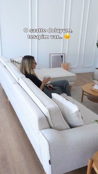 Evde geçen huzurlu, konforlu günler… 🫠😍

İtiraf edelim... 🤭 Hepimiz zaman zaman planlarımızı iptal edip evde zaman geçirmek istiyoruz. Özellikle bu Normod konforunun yaşandığı evlerde daha da çok oluyor. Çünkü Normod’lar o kadar rahat ve keyifli ki günün tüm stresini alırken sen de ayaklarını uzatıp sevdiğin diziyi açabilirsin. Ayrıca sıcak kahveni yudumlarken anın tadını doyasıya çıkarabilirsin. ☕️🍂

Konforu doyasıya yaşamak için normod.com’a tıkla! 🔗