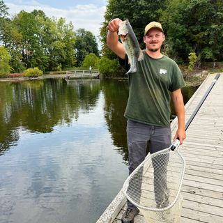 Autumn adventures are waiting! With freshly stocked ponds and beautiful fall days, it's the perfect time to cast a line and reel in some fun. 🎣

🐟 largemouth bass at Veterans Park
🐟 largemouth bass, bluegill and fathead minnows at Hidden Lake
🐟 largemouth bass, bluegill and fathead minnows at Concord Woods Nature Park
🐟 largemouth bass, bluegill and fathead minnows at Blair Ridge Park

No fishing license needed (except at Veterans Park). Grab your tackle box and find a park near you—link in bio!

#fish #fishing #fish #nature #fishinglife #outdoors #angler #bassfishing #parks #catchandrelease #lakemetroparks #lakecountyohio #fall #autumn #thingstodoinohio