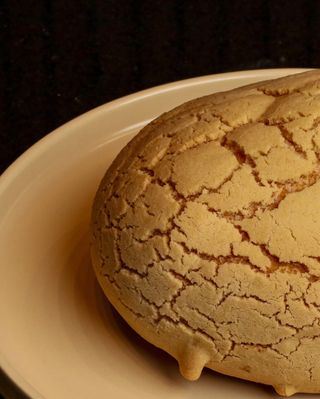 Suavecita, calientita y recién hecha. La concha que todo el mundo está buscando 🤤

#pan #concha #pandulce #panaderia