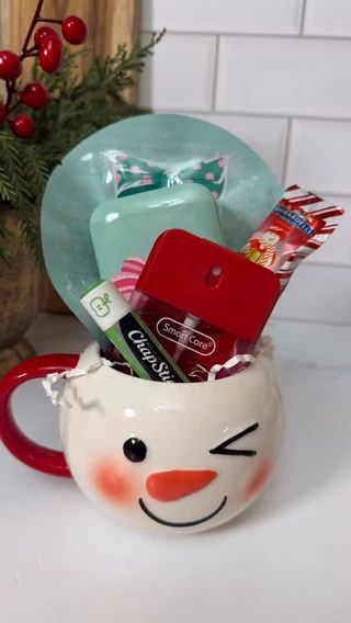 Comment “shop” below and I will send you all the details to making this cute burr basket/mug!! Each one, including the mug is $12!! Would make a great teacher’s gift!

#burrbasket #burrmug #giftguide #giftsforher #affordablegifts #teachergifts