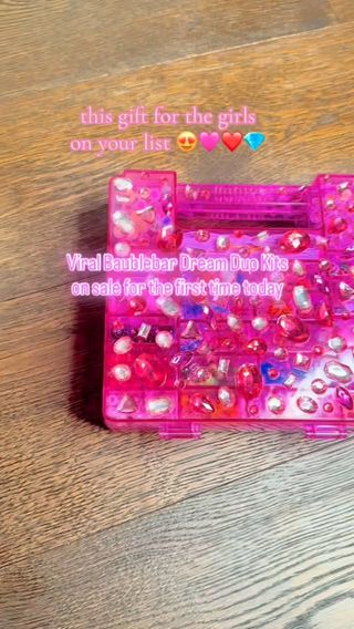 #ad shop here https://go.shopmy.us/p-34300952

Like and comment SHOP PLEASE for links to the viral @baublebar Dream Duo Craft Kits 20% off - the first time they’ve ever been discounted! 

The best gift for the crafty girls on your list! Make bracelets and charms!