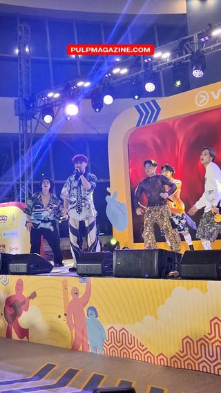 I DON'T WANNA END TONIGHT, KASAMA HANGGANG SA PANAGINIP 💭

VXON turned the SM MOA Music Hall into the hottest place tonight with their performance of 'sh*t sobrang init' at Viu's K-Land.

#PULPMagazine #VXON #ViuKLand2025 #LoveViu #ViuPhilippines