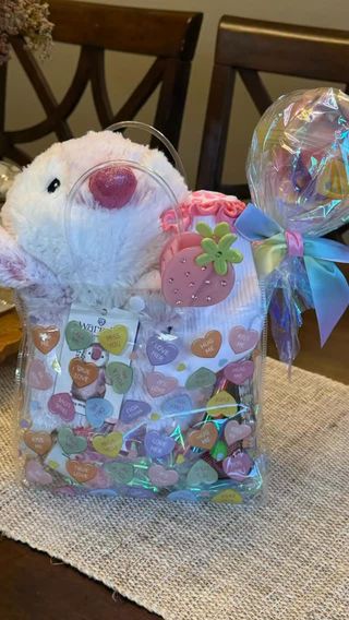 Comment “shop” and I will send you the details to everything inside of this sweet Valentine’s Day gift bag including the adorable bags!
#amazon #valentinesday #valentinesgiftsforher #valentinesdaygifts #giftguide