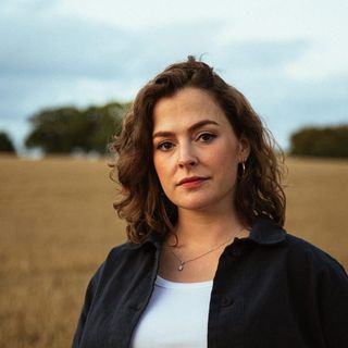 Coming Soon: @katherinepriddy’s third album, THESE FRIGHTENING MACHINES, drops on March 6th via Cooking Vinyl. This highly anticipated record follows her acclaimed chart-topping albums, The Eternal Rocks Beneath and The Pendulum Swing.
Priddy has also released the album’s third single, ‘Hurricane,’ a track that showcases a captivating expansion of her sound with a sultry groove and a cautionary tale of dangerous love. The single is accompanied by a new music video directed by Jay Bartlett.
These Frightening Machines was produced by the renowned Rob Ellis (PJ Harvey, Anna Calvi) and recorded at The Glaucus House, Middle Farm Studios. It features collaborations with Torres on ‘Madeleine’ and Richard Walters on ‘I’m Always Willing,’ as well as contributions from Ben Christophers.
The album explores a spectrum of emotions and themes, from reclaiming women’s voices to confronting illness and the complexities of growing older. As Priddy notes, it delves into “the ever shifting relationship I have with my sense of self as a woman, my body and my place in the world as a 30 year old artist”, adding “but I’d like to think that whilst the songs are born from personal experience, the feelings expressed are widely relatable.”
In support of the new album, Katherine Priddy will be undertaking a series of in-store appearances across the UK through January, February, and March. This will be followed by an extensive UK headline tour throughout April and May 2026.
Pre-order information and dates via link in bio!

📸 Matty Deveson

#KatherinePriddy #TheseFrighteningMachines #NewAlbum #CookingVinyl