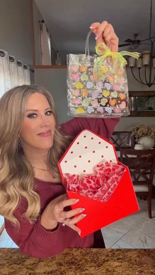 Type “shop” below and I will send you a message with the exact gift boxes from Amazon that I am loving for Valentine’s Day!! 
#amazon #valentinesday #valentinesgiftbox #valentines #giftbox
