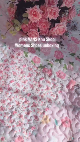 #ad shop here https://go.shopmy.us/p-39405582

Like and comment SHOP PLEASE for links! The prettiest pink @vans Knu Skool Womens Shoes on sale!

#springshoes @tillys