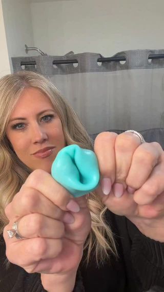 Comment “travel” below, and I will send you a DM with the exact silicone bottle covers that I use when I travel!

#amazon #amazontravel #traveltips #packingforvacation #travelmusthave