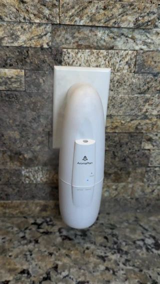 Comment “shop” and I’ll send you the link to this waterless diffuser that’s safe for kids and pets! 

#amazonhome #amazon #diffusers #essentialoildiffuser #plugindiffuser