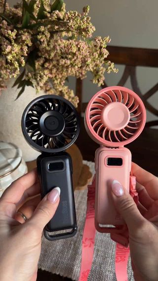 Comment “FAN” and I will send you the 🔗 to this exact fan! It is an absolute summer must have! Think about how hot it gets at sporting events and concerts! This will be a total lifesaver in the summer! 

#amazon #summermusthave #portablefan #minifan #amazongadgets