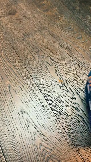 #ad shop here https://go.shopmy.us/p-51075431

Comment SHOP PLEASE for links 

The cutest @brooksrunning shoes ever! These keep selling out so be quick if interested 

These Cheetah Print Brooks are perfect! Love that they are neutral the subtle pops that make them go with everything 

How to shop: 
🐆 say SHOP PLEASE and I can dm you the link 
🐆check the link in my bio 
🐆 I’ll add it to the APRIL REELS story highlight