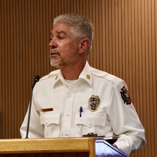 Following a unanimous vote on Friday, Nogales Fire Chief Kenneth Larriva has been appointed interim city manager as the council pivots to an in-house recruitment process, despite an ongoing legal complaint against the city alleging Larriva harassed and retaliated against the department’s only female firefighter.

Read the full story at link in bio. 
By @alessandra.dezubeldia