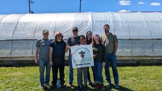 Thank you to our team of volunteers who pitched in last week at the @kinshipmke Urban Farm! 

We prepped soil, planted cucumbers and bush beans, built a trellis, and enjoyed a beautiful, sunny day on the farm. 

This season, Kinship volunteers will help grow around 20,000 pounds of organic produce, which will all be distributed to families through its Riverwest neighborhood food center.

Visit Kinship's website to learn more about what they do and opportunities to get involved! > https://www.kinshipmke.org/grow (Link in bio)

#community #teamtime
