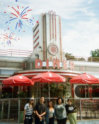 Last week, the Chariot team celebrated with a classic diner breakfast. 🎆🌭🇺🇸

This July 4, we’re thinking about what independence really means — including the right to hold companies accountable when they cross the line. Proud of the work we do fighting for consumers every day.

Happy and safe holiday weekend, everyone!
#FourthOfJuly #ChariotClaims #ConsumerJustice