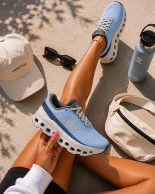 ✨ The On Cloudmonster 1s are officially on sale! 💙

These gorgeous Cerulean Ice sneakers are 40% off 😍 If you’ve been wanting to try the Cloudmonster, this is one of the best prices I’ve seen!

✨ Ways to Shop:
💬 Comment SHOES PLEASE and I’ll send you the link.
📌 Check the 1st pinned comment (Facebook).
🛍️ Visit my Storefront in my bio for more favorite finds.

#OnRunning #Cloudmonster #OnCloud #SneakerSale