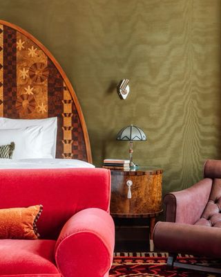 Were Willy Wonka a Norwegian hotelier, he might’ve dreamed up this dazzling address in Oslo. A quiet riot of Art Deco exuberance, Sommerro draws a style-conscious crowd with its nightly live jazz shows and the city’s first rooftop restaurant.
.
Link in bio