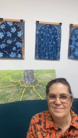 Starting tomorrow! 🌿 Join herbalist and artist Tony Lemos for The Living Page, a beautiful exploration of how plants speak through color, texture, line, and printmaking. Come create, connect, and discover art and healing as two languages of the same loving relationship.

Learn more and register at the link in our bio!

https://botanicwise.com/shop/programs/webinar-events/the-living-page-with-tony-lemos/