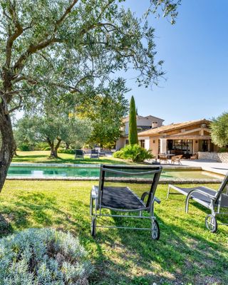 Settle in at the foot of Mont Ventoux among vineyards and olive groves at Mas de la Sérénité, a luxury farmhouse within walking distance of Caromb. 🍇🚴‍♀️
📍 Caromb · Near Avignon · Provence

This authentic renovated villa sleeps up to 10 adults across six ensuite bedrooms, five in the main house and one in an independent annex. The spectacular 50-square-meter master suite enjoys a sublime view of Mont Ventoux. Meticulously transformed into a luxurious haven while preserving its original character, the home offers a friendly kitchen with direct terrace access, a fireplace lounge, large dining room, and snooker room, where luxury, elegance, and comfort intertwine seamlessly.

Outside, the charm continues: a large terrace with shaded dining area extends to the heated Provence stone-style pool with breathtaking views, alongside an al fresco dining terrace and a terrain de pétanque overlooking the village. Ideally situated to explore the Roman towns of Orange and Carpentras, visit local vineyards, sample the cuisine, or make the ascent of Mont Ventoux. Avignon, its festivals, and the Palais des Papes are 30 minutes away.

Contact one of our Villa Rental Specialists to check availability at the link in our bio.

Weekly rates starting from €7,025.