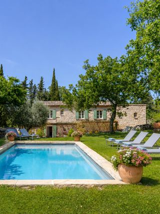 Escape to a quiet haven between Lacoste and Ménerbes at Le Mas des Amandiers, a beautifully renovated 18th-century luxury farmhouse in the Luberon Hills. 🍃
📍 Lacoste · Luberon · Provence

This recently renovated villa sleeps 10 across five ensuite bedrooms, each with comfortable, top-quality linens. Particular attention was paid to comfort and decoration, where each piece is special or unique, coming together to create a lovely environment inside, with all the luxury and charm one could want in Provence.

The building surrounds a lovely walled courtyard, perfect for reading on a chaise lounge or dining outdoors. The surrounding land is vast and natural, with neighbors far from the property: shady areas to relax and grassy stretches for playing or sunbathing. A quiet haven in the Provençal countryside, in luxury and simplicity, tucked off a country lane between two of the Luberon's most beloved villages.

Contact one of our Villa Rental Specialists to check availability at the link in our bio.

Weekly rates starting from €4,850.