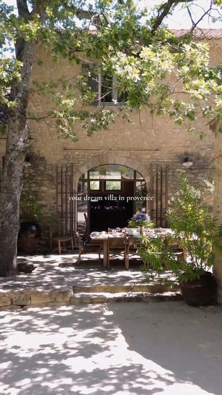 A hidden hamlet encircled by oak, pine, and olive trees, with Luberon hills in every direction. 🌳🫒

Mas les Gardiols — your luxury Luberon escape, two miles from majestic Bonnieux.

Completely renovated with authentic materials, sleeping 10 across five ensuite bedrooms, two in separate studios ideal for teens or friends. Ground floor opens onto shaded courtyards and restful terraces. A vast pétanque court, pool house, and vineyard views await.

A 30-minute stroll through walking paths takes you to Bonnieux’s restaurants, shops, and weekly market.

Contact our Villa Rental Specialists to check availability at the link in our bio.

From €6,450/week.