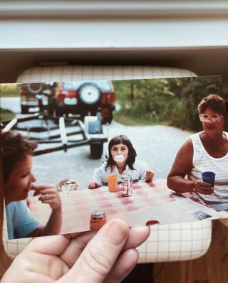 y’all omg! a few nights ago I finally set up the substack I’ve been contemplating all summer and so many of you have already signed up 😭😭😭 if you’re not familiar, substack is a blogging platform where you can subscribe to receive each blog post as an email newsletter. mine is called Bubblegum and it’s going to be about arts, crafts, kids, books, parties, holidays, home, fashion — all the things I’ve always loved and posted about. the difference with substack is there’s no algorithm to hide those posts 🙃🙃 if you want to subscribe there’s a link in my bio! plus a post that delves a little further into my current thoughts on Instagram and social media, and gives a shout out to @illumitati’s recent viral post. there will be dedicated @storytimebookclub content as well, just fyi. ok love y’all! xo!