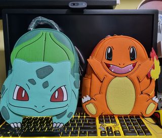 Which Starter are you? (still looking for squirtle 😭🤣😭)

(other 2 seem to be available now too if anybody are looking, feel free to pm) 

#loungefly #loungeflystyle #loungeflyminibackpack #loungeflydisney #pokemon #loungeflypokemon #pokemoncenter #pokemonloungefly #pokemoncentersg #singaporeloungefly #loungeflysg