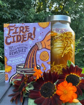 Now is a perfect time to begin preparing those big batches of Fire Cider. 🔥 When the wintertime sniffles and colds come along, you’ll be prepared!

One of the best things about Fire Cider is it’s versatility. There are as many variations as there are herbalists making it! The recipe shown here is the So Fresh Fire Cider by @flintmargi found on pages 72-73 of the book. 

You can get the Fire Cider book + Rosemary’s Herbs for Winter Health class for free when you sign up for The Science & Art of Herbalism Combo Course—a total savings of $342!

Links to the course and book are in our bio @rosemarygladstar

#firecider #herbtonic #acv #applecidervinegar #traditionnottrademark #herbs #herbalism #herbalist #rosemarygladstar #scienceandartofherbalism https://scienceandartofherbalism.com/product/the-classic-printed-plus-online-course/
